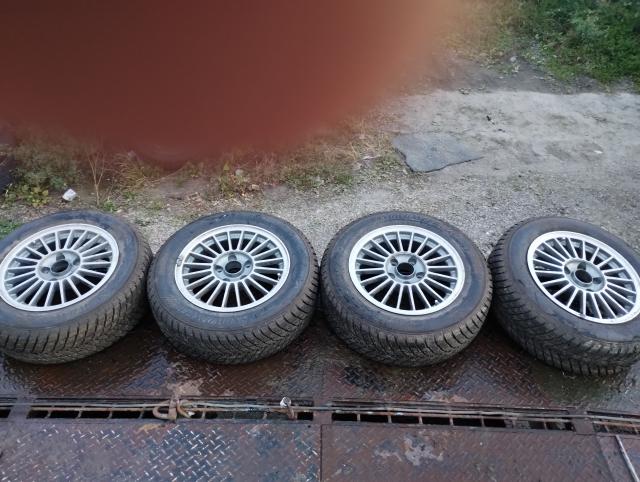 195/65R15ゴムスパイクアルミ4本セット