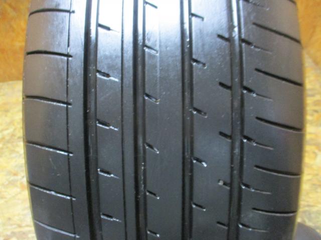 トヨタ純正　60ハリアー　18×7.5J（+45）5H-114.3/　235/55R18（ヨコハマ　ブルーアース-XT　AE51）