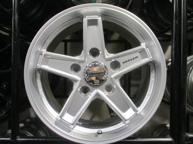 ウェッズ　キーラー　タクティクス　18×8J（+52）5H-150　美品　トヨタ純正ナット対応