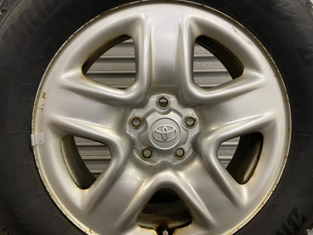 225-65R17、スタッドレストヨタホイル付き、4本セット