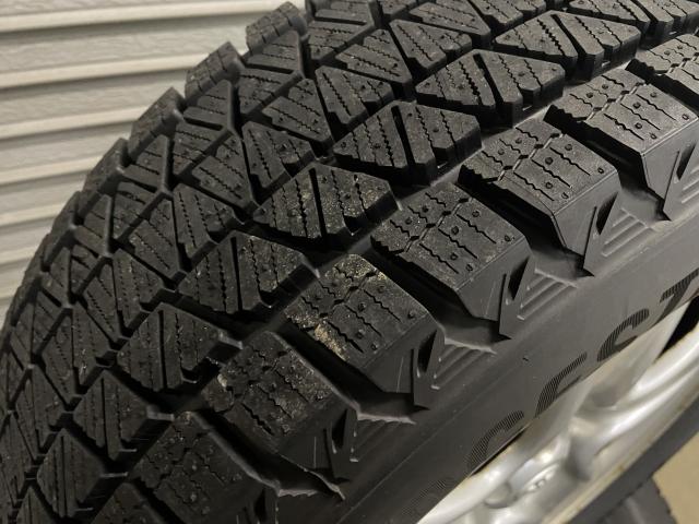 225-65R17、スタッドレストヨタホイル付き、4本セット