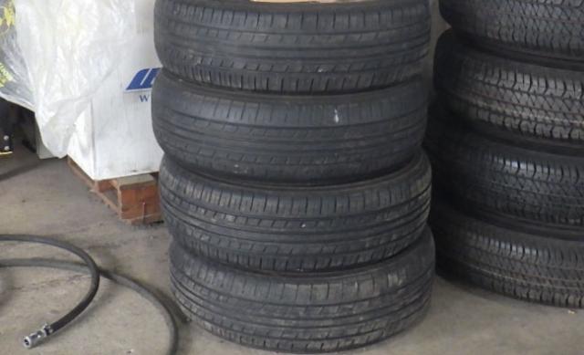 ヨコハマ 175/65R15