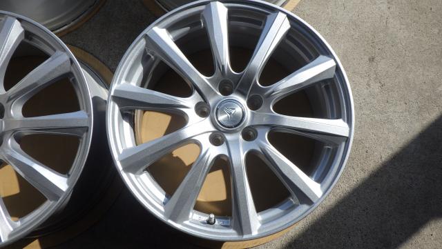 奇麗です！WEDS STAYER 18x8J　ET45 114.3-5H ４本セット