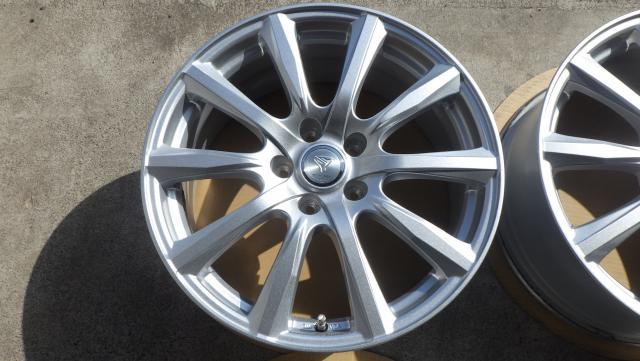 奇麗です！WEDS STAYER 18x8J　ET45 114.3-5H ４本セット