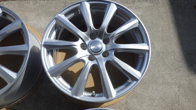 奇麗です！WEDS STAYER 18x8J　ET45 114.3-5H ４本セット