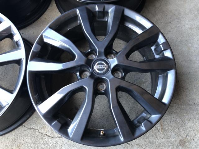 日産純正アルミホイール 17×7J 5H 114.3PCD＋45 4本