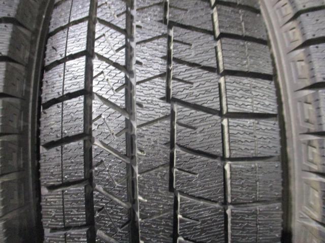 ダンロップ　ウィンターマックス　WM-03　175/65R14　2021年製造　バリ山