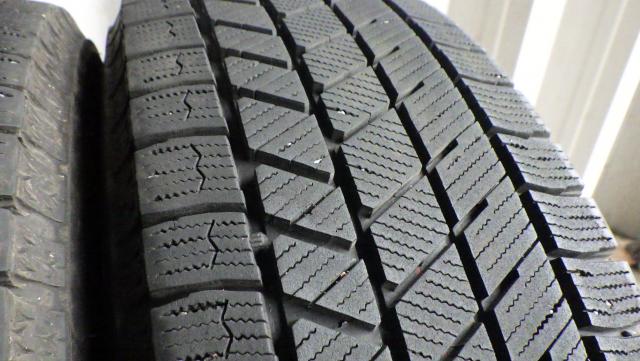 2021年製8分山 ブリヂストン ブリザックVRX3 175/65R15 84Q 中古４本セット175/65R15 