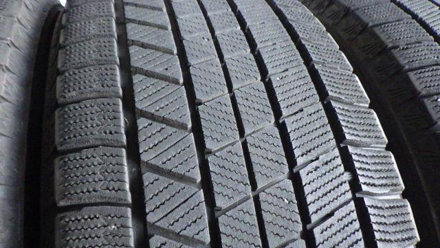 2021年製 8.5分山 BS ブリヂストン ブリザック VRX3 225/55R17 97Q ４本セット