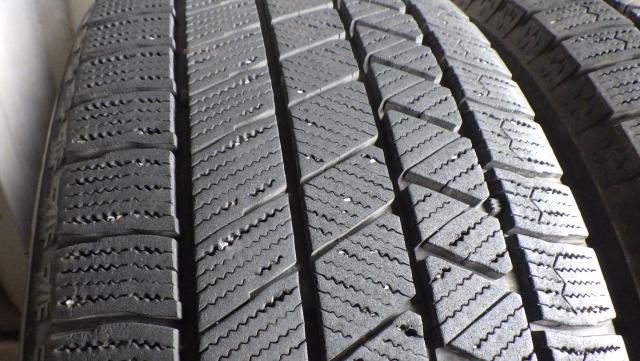 2021年製8~8.5分山 ブリヂストンブリザック VRX2 215/60R16 95Q 中古4本セット 071115