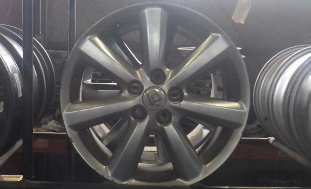 クラウン純正18インチホイール