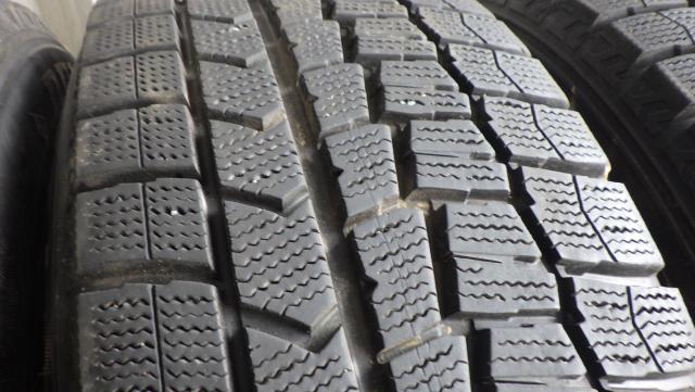 2020年製9分山 ダンロップウインターMAXX WM02 215/60R16 95Q 中古4本セット　