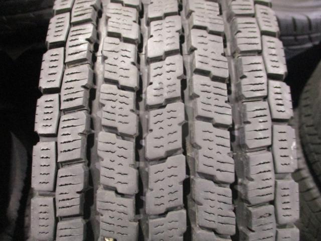 ヨコハマ　アイスガード　IG91　195/80R15　107/105　2022年製造