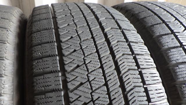 2020年製 BS ブリヂストン ブリザック VRX2 225/50R17 94Q 間に合わせ程度４本セット 225/50R17 