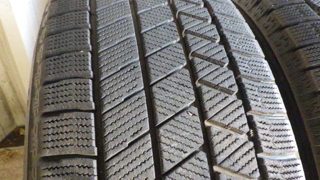 2021年製8~8.5分山 BS ブリヂストン ブリザック VRX3 225/60R17 99Q ４本セット