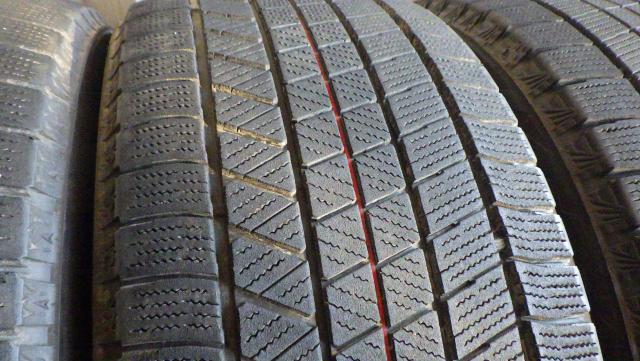 235/40R18  2022年製 ブリヂストン ブリザック VRX3 235/40R18 95Q エクストラロード規格　中古4本セット