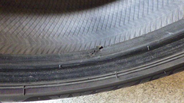 235/40R18  2022年製 ブリヂストン ブリザック VRX3 235/40R18 95Q エクストラロード規格　中古4本セット