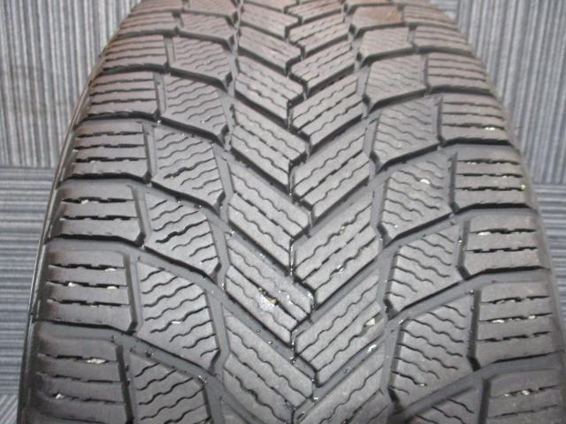 ラグジーヘインズ　プラチナシリーズ　LU-221　20×9.5J（+38）5H-112/　275/45R20（ミシュラン　X-ICE SNOW SUV ）　BMW　X5