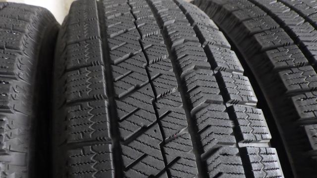 175/65R15 2022年製8分山前後 ブリヂストン ブリザックVRX2 175/65R15 84Q 中古４本セット