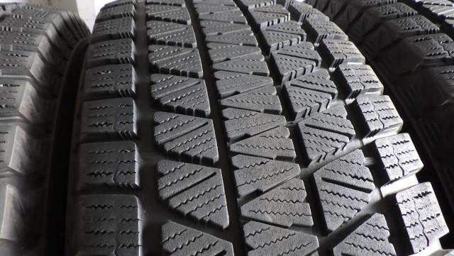 265/70R16 2019年製8.8~9mm山 ブリジストン ブリザック DM-V3 265/70R16 112Q 中古４本セット 