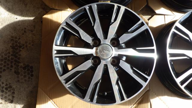 14×4.5J 4H/100 45 ダイハツ タントカスタム純正 アルミホイール 14x4.5J ET+45 PCD100-4H ４本セット 071219 ウェイクミライース