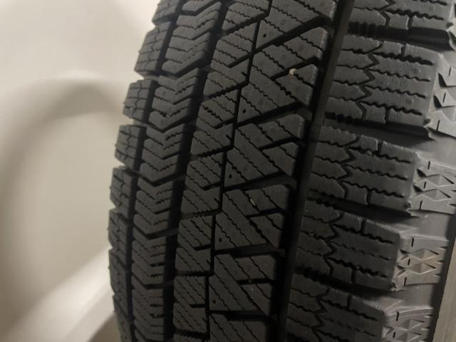 札幌のスタッドレス、195-65R15、4本セットの中古