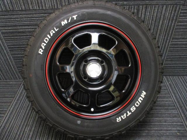 ラディアンス　デイトナ　R1　15×7J（+55）4H-100/　195/65R15（マッドスター　ラジアルM/T）
