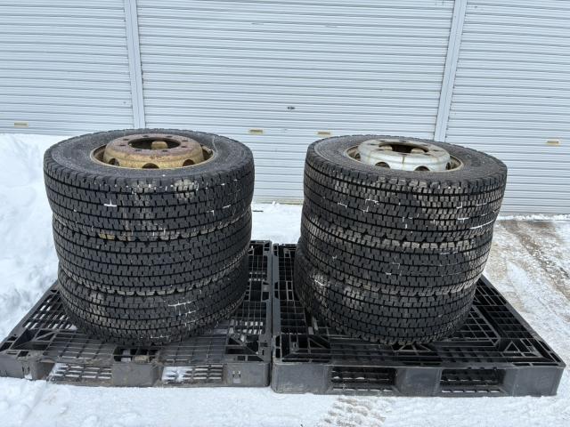 中古スタットレスタイヤ