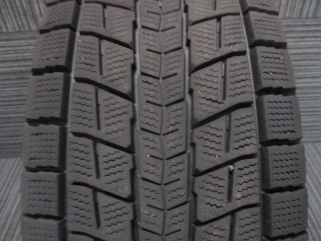 MLJ　エクストリームJ　XJ04　16×7J（+35）5H-114.3/　235/70R16（ダンロップ　ウィンターマックス　SJ8）