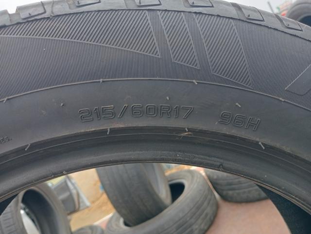 215/60R17一台分セット