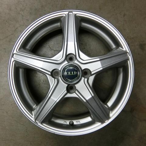 社外アルミホイール 15x5,5 4H 100 +45 シルバー