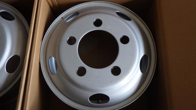 新車外し いすゞエルフ純正 16x5.5J 116.5-8TC PCD203.2mm TOPY６本セット　080416
