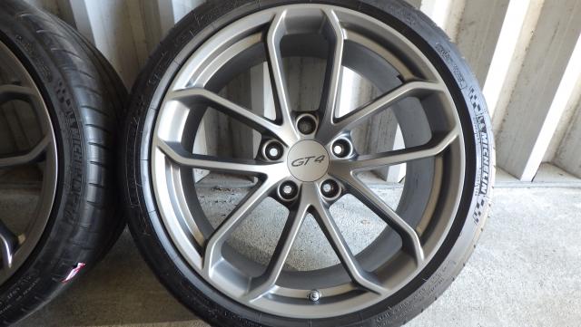 ポルシェ 718 ケイマンGT4外し 20インチ pilot sport cup2 245/35~295/30R20