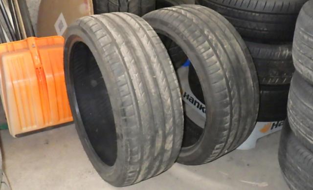 海外製 225/40R19