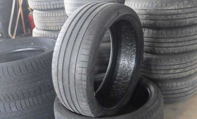 ピレリ 245/35R20