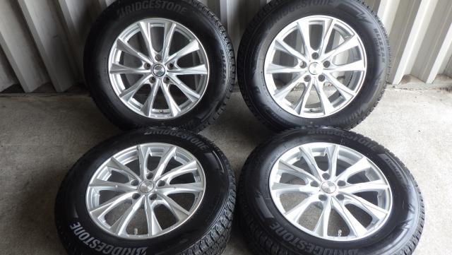 17×7J 5H/114.3 39 2021年製9~9.2mm山！ ブリヂストン ブリザックDM-V3 225/65R17 102Q 17x7Jトヨタ純正ナット専用アルミ 中古4本セット 080530