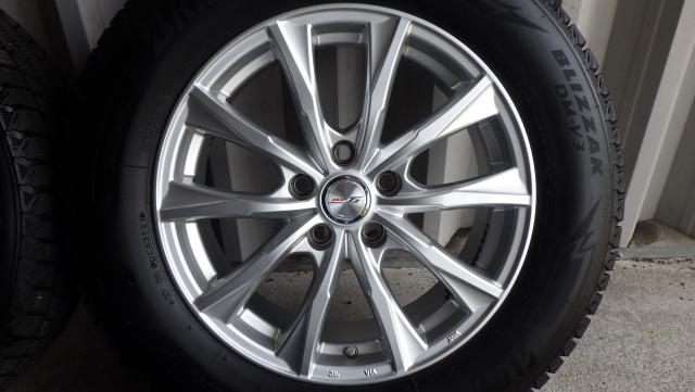 17×7J 5H/114.3 39 2021年製9~9.2mm山！ ブリヂストン ブリザックDM-V3 225/65R17 102Q 17x7Jトヨタ純正ナット専用アルミ 中古4本セット 080530