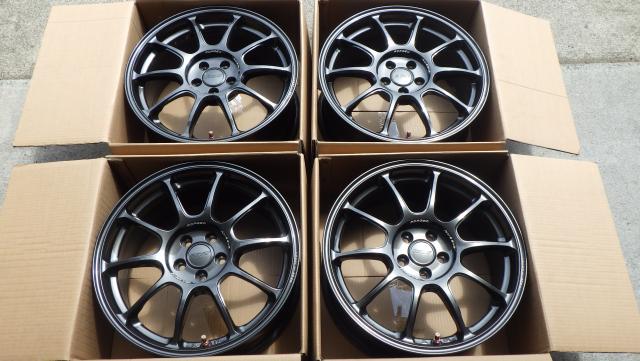 17×7.5J 5H/100 44  鍛造！軽量！RAYS ボルクレーシングZE40　17x7.5J ET44 100-5h ４本セット
