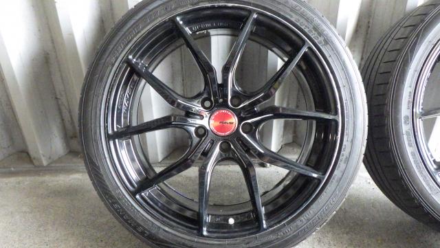 RAYS gram LIGHTS 57 FXX 19x8.5J +45 114.3-5H ダンロップLEMANS V 245/40R19 98W