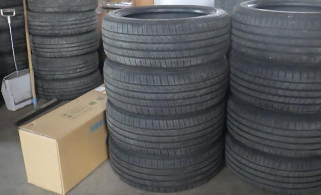 グッドイヤー 215/45R18