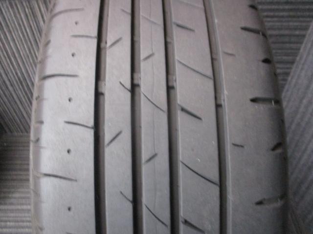 ホンダ純正　ヴェゼル　17×7J（+55）5H-114.3/　215/55R17（ブリヂストン　プレイズ　PX-RVⅡ）