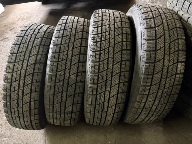 165/70R14 14インチスタッドレスタイヤ