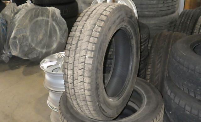 VRX2 165/70R14
