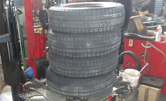 VRX2 165/65R14