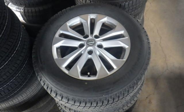 V3 225/65R17