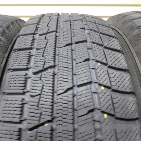 215/70R16 トーヨー トランパスTX