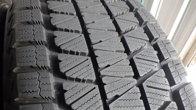 2021年製 ブリジストン ブリザック DM-V3 265/60R18 110Q 中古４本セット 081014