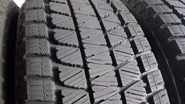 2021年製 ブリジストン ブリザック DM-V3 265/60R18 110Q 中古４本セット 081014