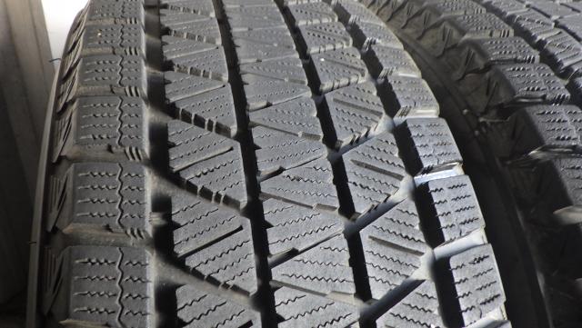 2021年製 9.3~9.5mm山！ブリジストン ブリザック DM-V3 265/65R17 112Q 中古４本セット 081014