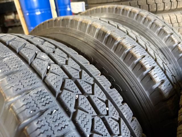195/80R15 ブリジストン  スタッドレスタイヤ